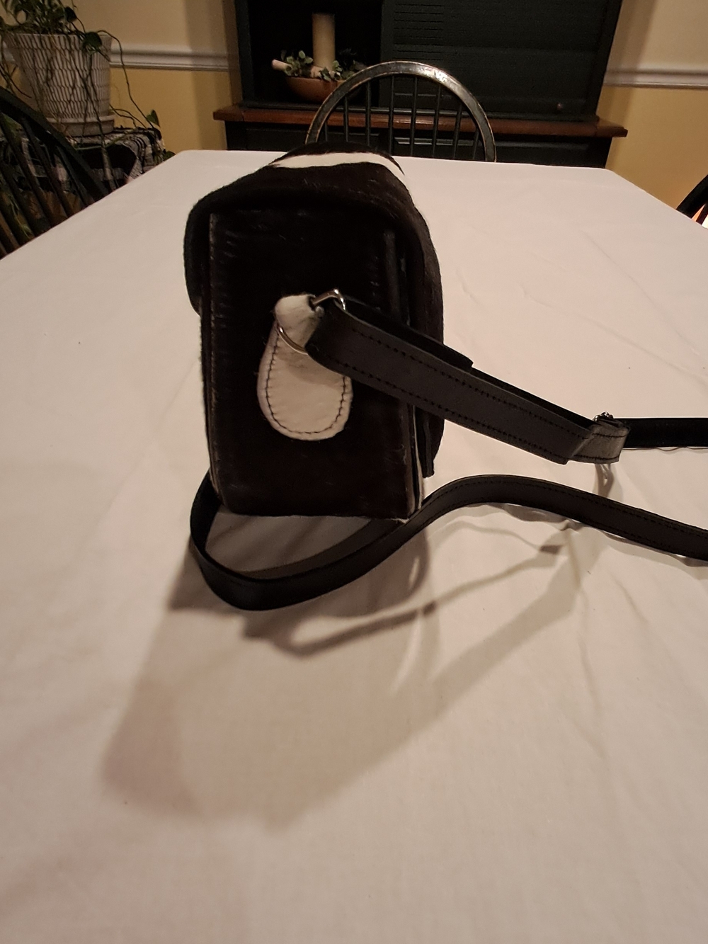 Cowhide Crossbody Saddle Bag - Black & White with adjustable Strap - Picture 6 of 7
